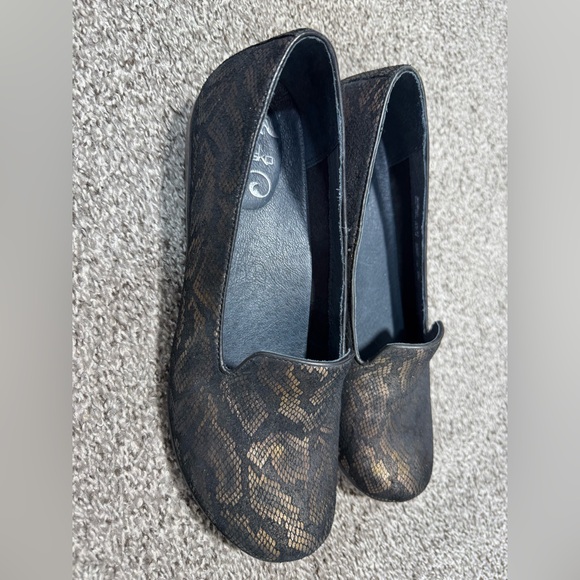 Dansko Olivia Leather Loafers Womens EU 41 / US 10.5-11 Black Gold Snake Comfort - Picture 3 of 8